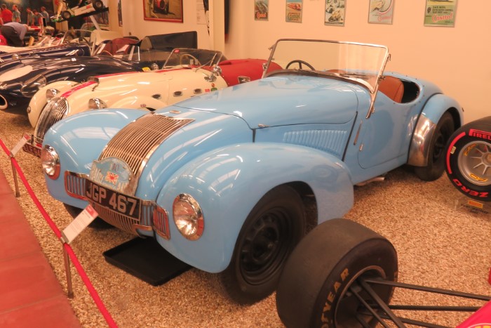 Name:  221_0920_065 Allard.JPG
Views: 695
Size:  111.1 KB