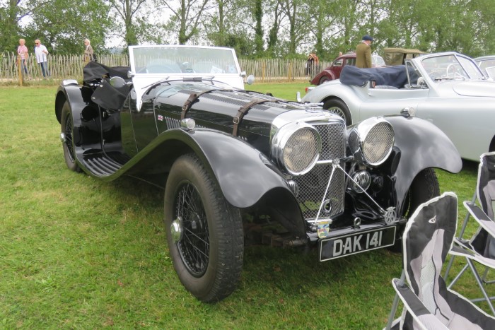 Name:  221_0917_0689 Jaguar.JPG
Views: 695
Size:  136.8 KB