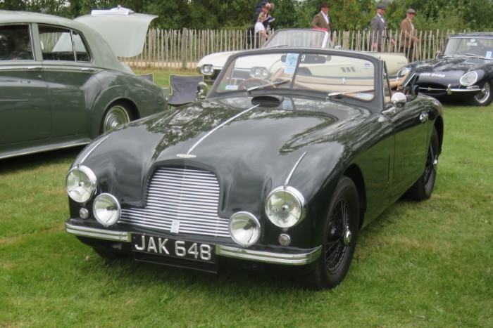 Name:  221_0917_0700 Aston Martin DB2.JPG
Views: 723
Size:  111.9 KB