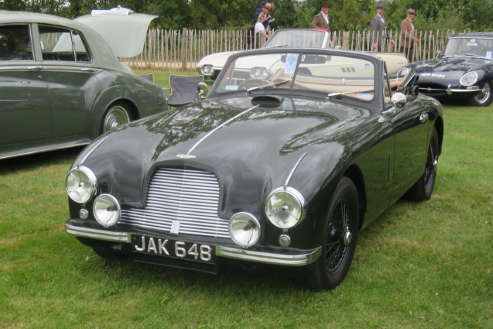 Name:  221_0917_0700 Aston Martin DB2.JPG
Views: 370
Size:  111.9 KB