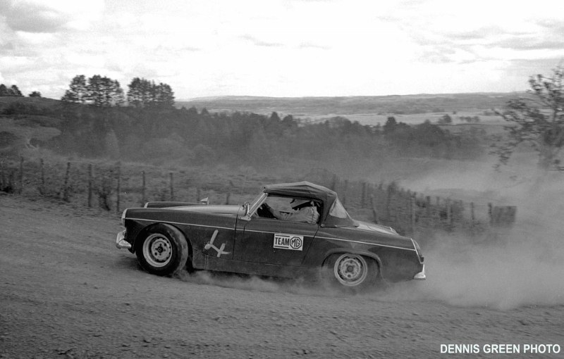 Name:  NSCC 1974 #169 MG Midget NSCC 1974 Cosseys Farm h climb Quentin Phillips Q Dennis Green  (800x51.jpg
Views: 760
Size:  96.3 KB