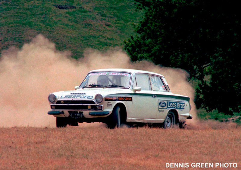 Name:  NSCC 1978 #141 Autocross Jan 1978 Q Lotus Cortina Lees Bros Dennis Green (800x564) (2).jpg
Views: 759
Size:  129.8 KB