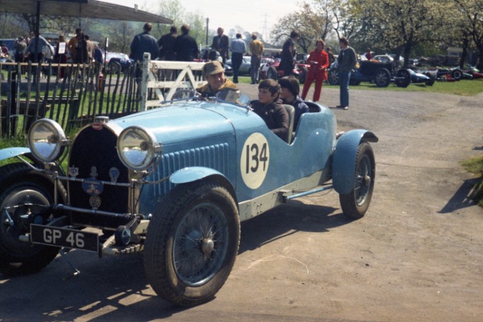 Name:  171_0502_210 Bugatti.JPG
Views: 435
Size:  96.0 KB