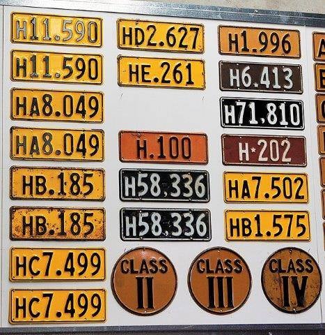 Name:  NZ Number Plates #013 HA HB H plates - last 3 issues 1951 - 56, 56 - 61, 61 - 65 Les Downey.jpg
Views: 244
Size:  76.6 KB