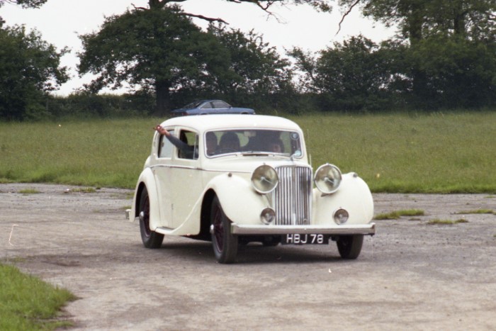 Name:  180_0615_32 Jaguar.JPG
Views: 746
Size:  85.8 KB