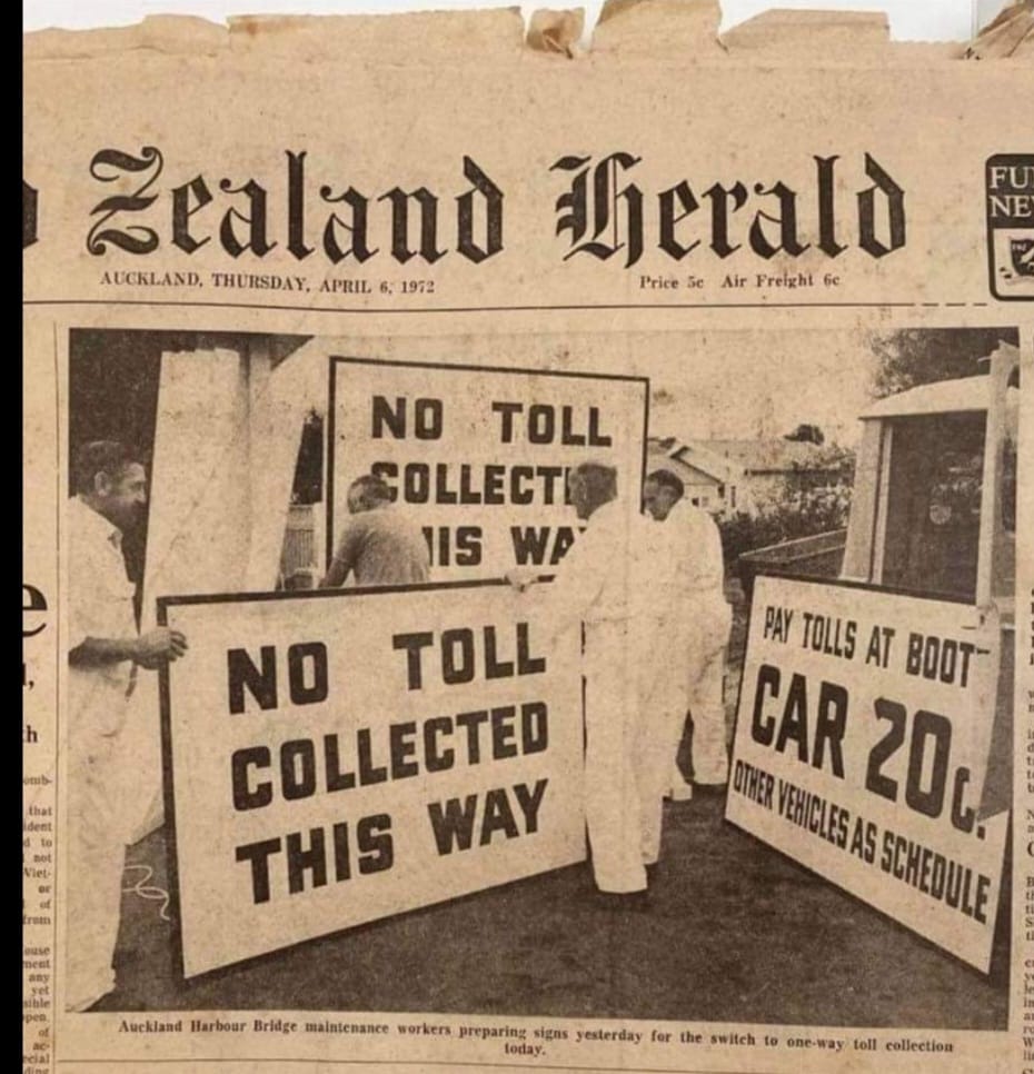 Name:  AHB #046 April 1972 Southbound Toll Gates go 1972 NZ Herald .jpg
Views: 917
Size:  117.7 KB