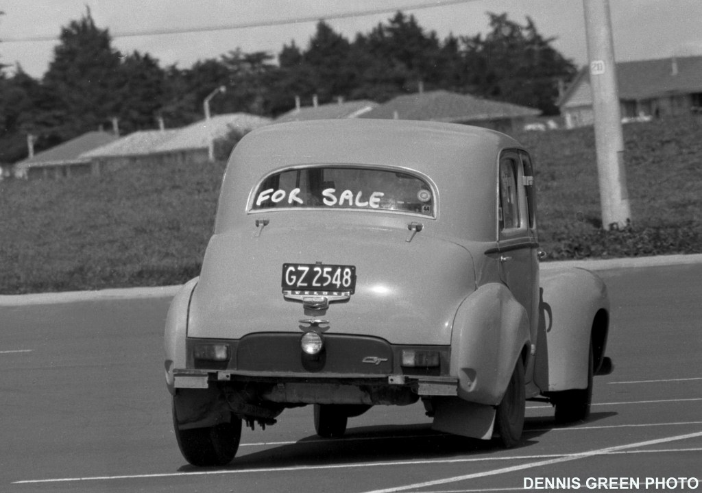 Name:  NSCC 1974 #056 Dave Hotham GZ2548 Velox Rear Sealed Gymkhana Mangere TC. 1974 (1024x719) (2).jpg
Views: 1001
Size:  146.6 KB