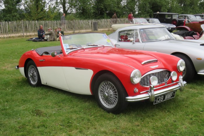 Name:  221_0917_0696 Austin Healey.JPG
Views: 606
Size:  124.3 KB