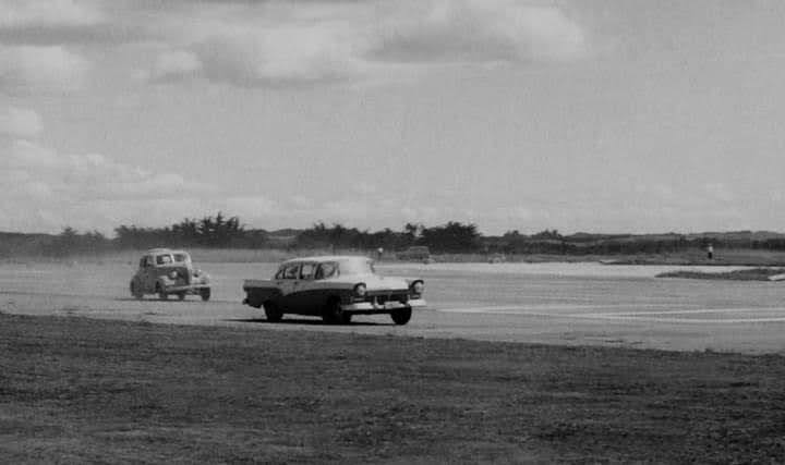 Name:  Ohakea 1961 #028 Ford Customline John Riley Q #.. Chev Coupe George Dixon #80 on track RC Lewis .jpg
Views: 672
Size:  31.7 KB