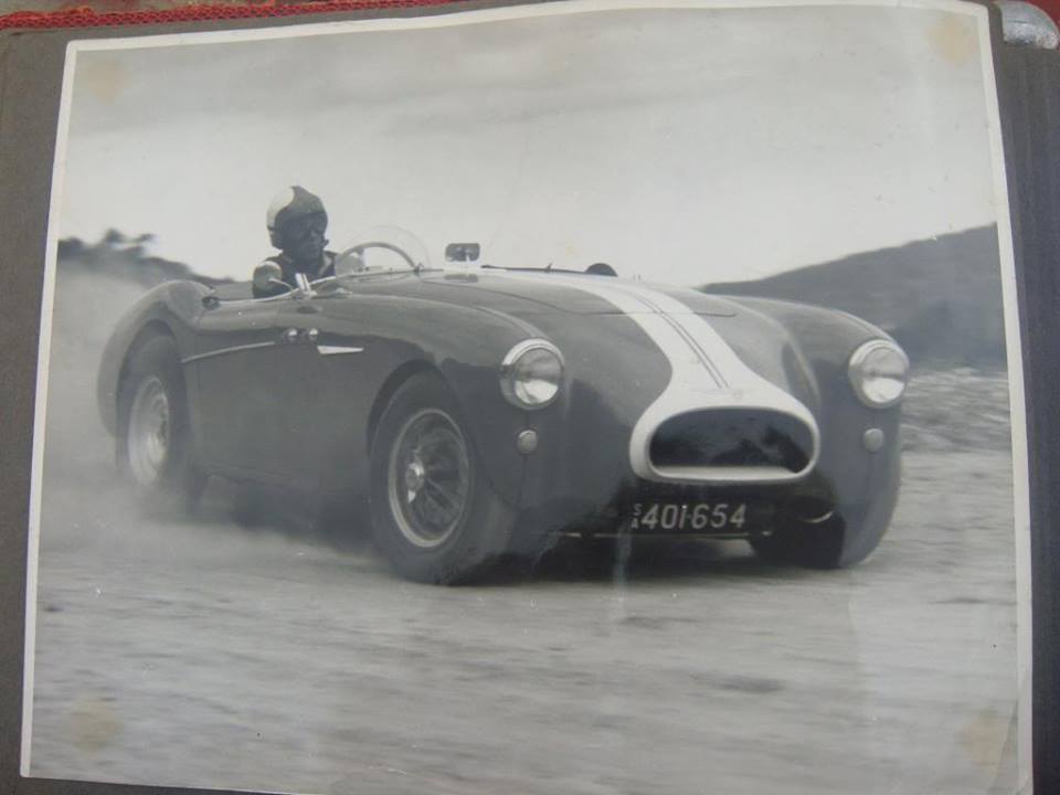 Name:  AH 100 #322 Healey - Olds #14 53 BN1 Rocket Rick Neville archives.jpg
Views: 415
Size:  45.1 KB