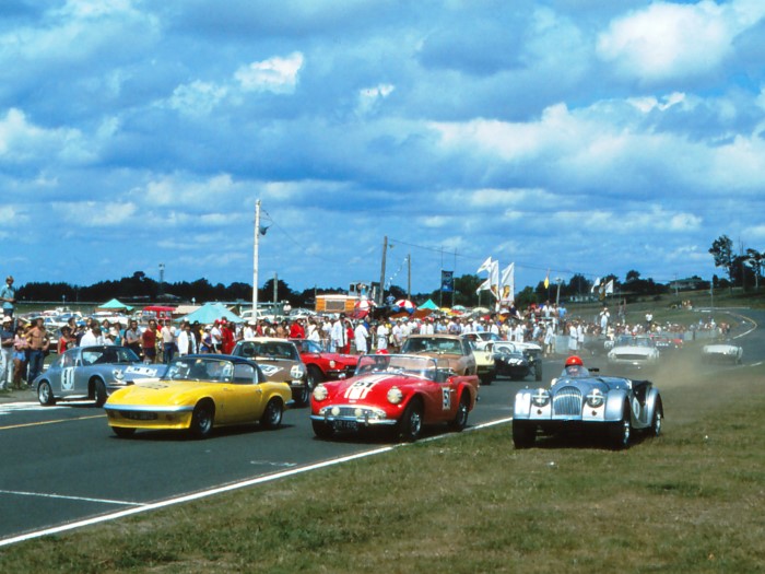 Name:  183_0226_820 Le Mans.jpg
Views: 578
Size:  103.8 KB