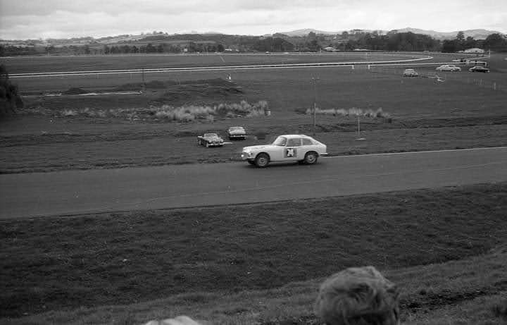 Name:  Pukekohe 1965 #142 Gold Leaf 3 Hour Stanton Palmer Honda S600 #24 9 Oct 65 John Larry Lawton.jpg
Views: 814
Size:  38.9 KB