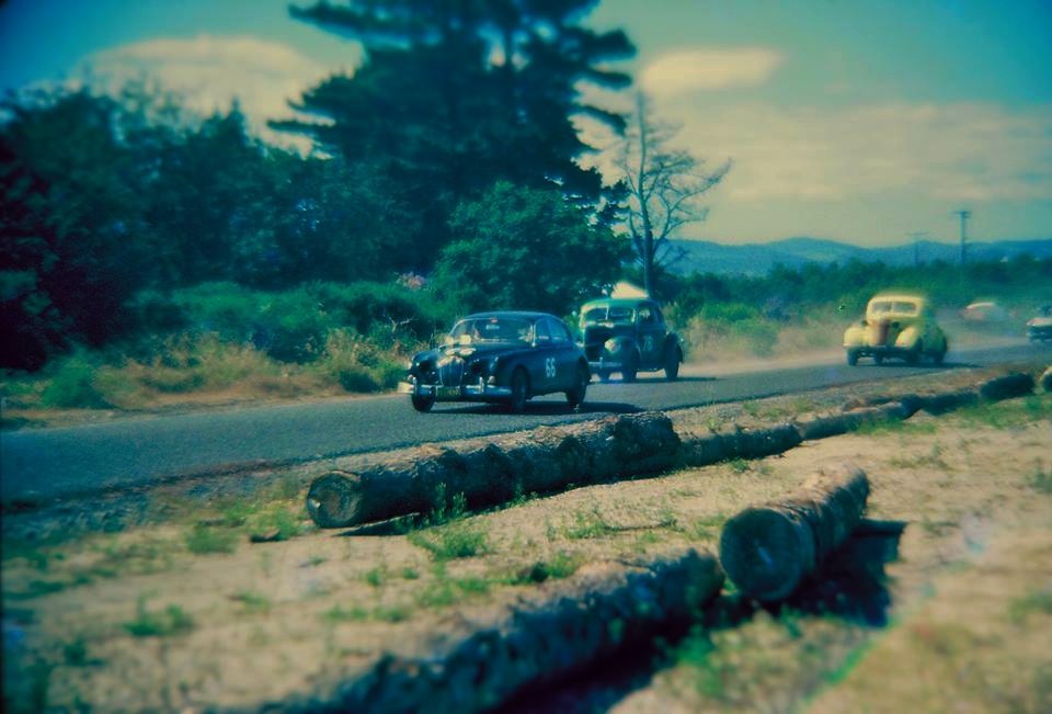 Name:  Motor Racing Mt Maunganui #006 1963 McBeath Jones and Nazer Mt Manganui 1963 - 64 Alan Boyle.jpg
Views: 600
Size:  132.6 KB