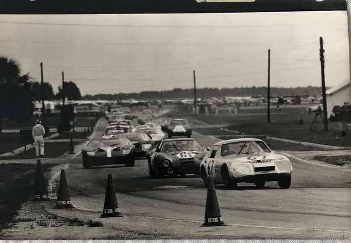 Name:  Sebring 1967 #011 Sebring 12 Hour Race - the start lap Sprite Coupe leads Fb group.jpg
Views: 228
Size:  46.4 KB