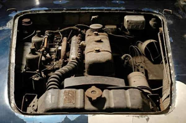 Name:  AH 100S #343 NOJ393 The works car Le Mans 1955 before recent restoration engine .jpg
Views: 311
Size:  45.0 KB