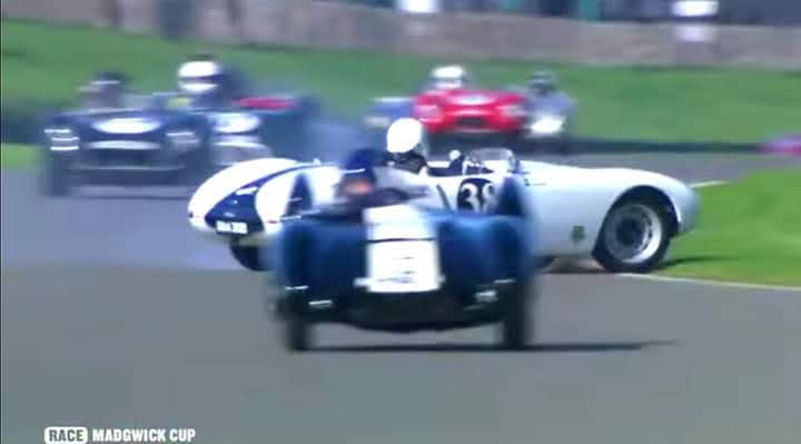 Name:  Bucklers in NZ #280 DAA300 ex NZ Buckler DD1 90 #38 PaulSteed spin Madgwick Cup race Goodwood Se.jpg
Views: 916
Size:  29.6 KB