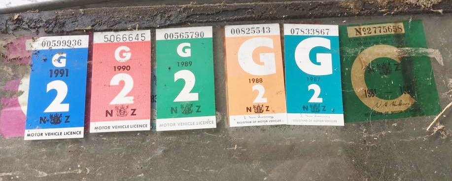 Name:  NZ Number Plates #724 1986 87 88 89 90 91 Registration Stickers G 1986 Green C 1987 on G Mark Da.jpg
Views: 792
Size:  116.7 KB