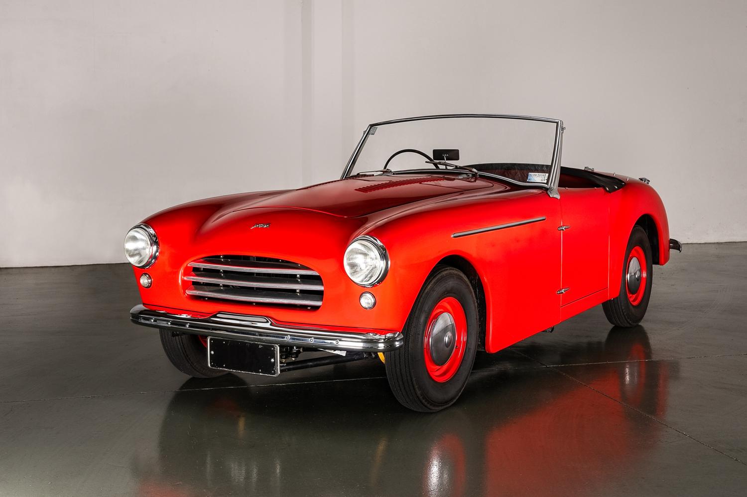 Name:  Allard Palm Beach 1955 model Webbs Auctions NZ.jpg
Views: 263
Size:  120.5 KB