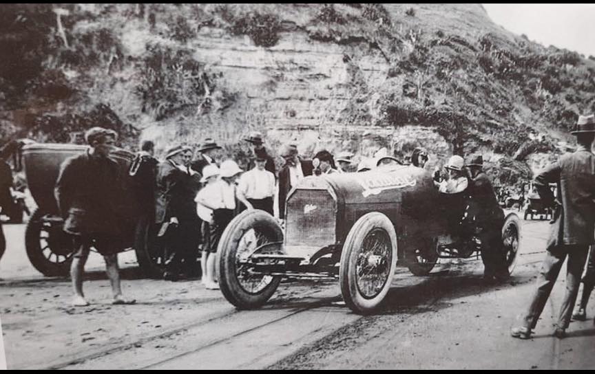 Name:  Vintage #104 Muriwai 1921 Cadillacs Owen Nattrass Bill Boyle mechanic Cadillac Alan Boyle.jpg
Views: 394
Size:  74.6 KB
