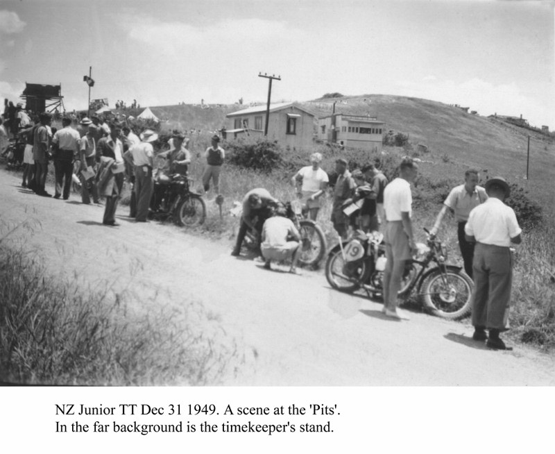 Name:  Motor Racing Waiheke #144 Photo 1949 NZ TT Junior TT pits -timekeepers stand behind arch Barnsto.jpg
Views: 360
Size:  122.4 KB