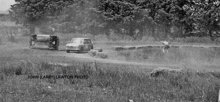 Name:  Motor Racing Kerepehi #018 TVCC 1967 Feb Mini rolling over #4 on its side close up John Larry La.jpg
Views: 367
Size:  77.2 KB