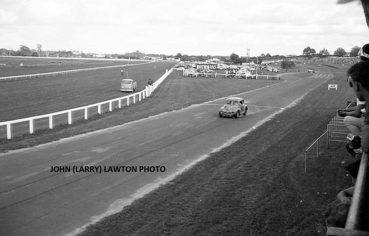 Name:  Morrari #044 Glen Jones Morrari braking hard year 1965 Q John Larry Lawton.jpg
Views: 848
Size:  42.1 KB