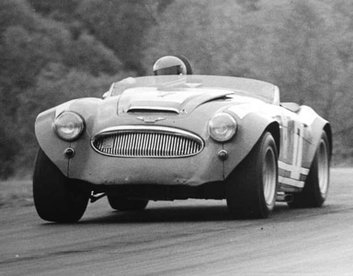 Name:  Ross Bond Modified 3000 #7 front view Healey Museum.jpg
Views: 371
Size:  34.0 KB