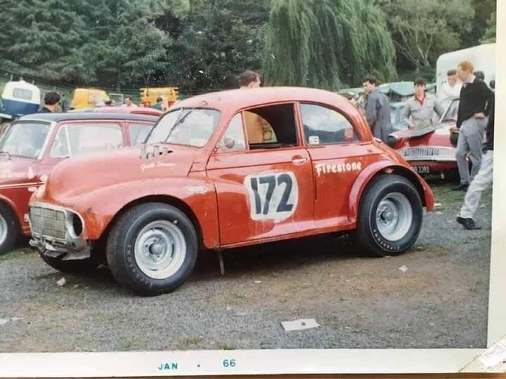 Name:  Morrari #077 Morrari original Red fr 3 - 4 Race #172 Pukekohe Q photo processed Jan 1966 arch Gr.jpg
Views: 452
Size:  58.7 KB