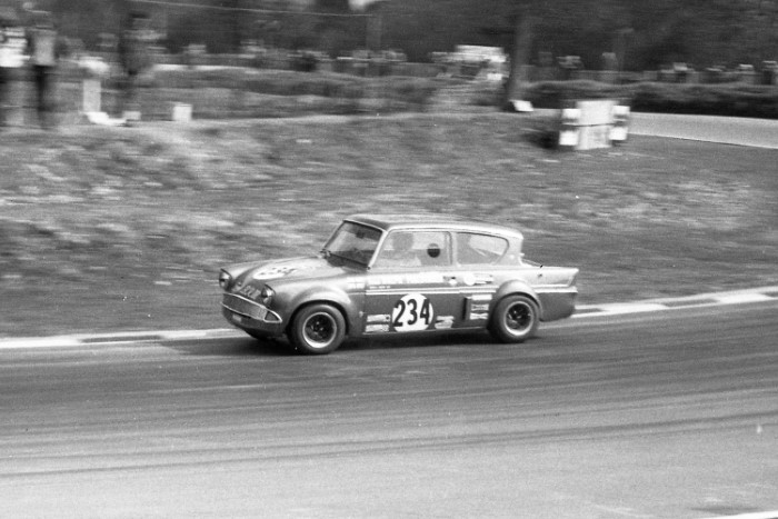 Name:  171_0412_08 Ford.JPG
Views: 630
Size:  79.8 KB