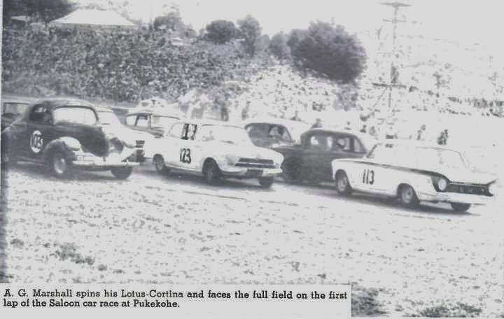 Name:  Pukekohe 1965 #060 1965 GP Meeting Saloons Main Race first corner Alwyn Marshall sideways Dawson.jpg
Views: 880
Size:  69.9 KB