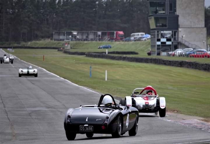 Name:  AHCCNZ 2023 #059 Healey Corvette chases Lycoming Spl George Begg Festival Quinton Taylor (2).jpg
Views: 254
Size:  41.4 KB