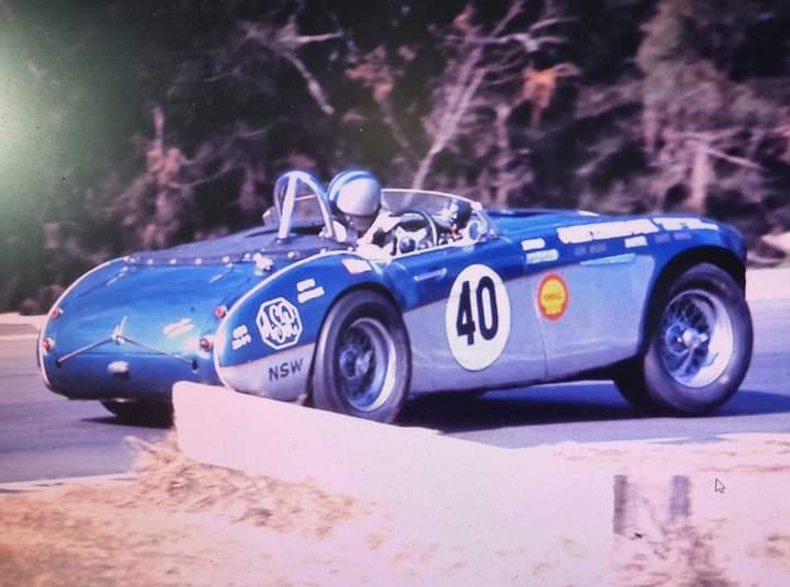 Name:  Ross Bond AH 3000 on wire wheels early Wayne Watkins.jpg
Views: 104
Size:  37.5 KB