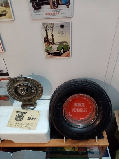Name:  Vintage #147 Tyre Ashtray Reidrubber Ridge Remoulds 1920's AA Badge NZ R Dowding (411x550) (2).jpg
Views: 260
Size:  178.0 KB