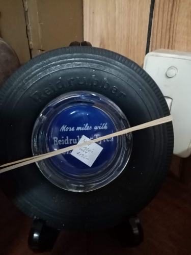Name:  Vintage #164 Vintage Tyre Ashtrays #4 Reidrubber Blue Ethel Anne Antiques Hawera R Dowding (375x.jpg
Views: 252
Size:  132.3 KB