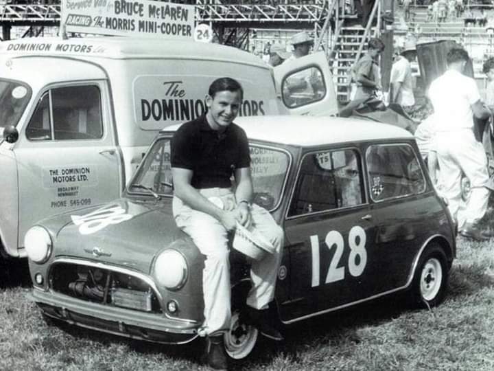 Name:  Pukekohe 1963 #032 NZIGP meeting Jan 1963 Bruce McLaren Morris Mini - Cooper w Dominion Motors v.jpg
Views: 764
Size:  61.7 KB