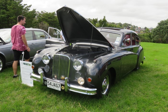 Name:  223_0305_050 Jaguar.JPG
Views: 485
Size:  115.2 KB