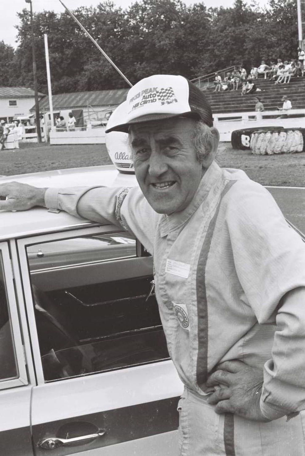Name:  Allan Woolf #2 at Pukekohe w Lotus Cortina March 1986 181 kb photo Donn White.jpg
Views: 901
Size:  180.8 KB