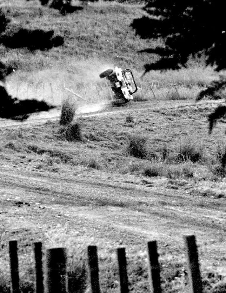 Name:  NSCC 1972 #0183 B Cosseys Hill Climb Buggy rolls Paul Swan Q 164 kb Rex Rattenbury .jpg
Views: 135
Size:  164.0 KB
