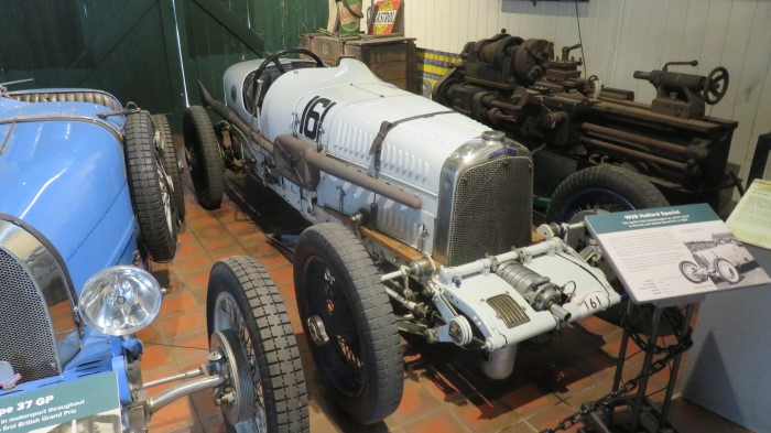 Name:  223_0705_76 Halford Special.JPG
Views: 450
Size:  101.6 KB