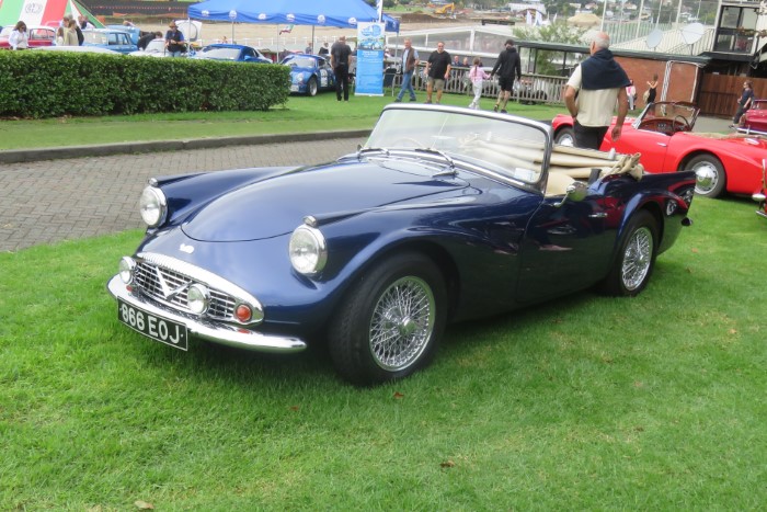 Name:  223_0423_093 Daimler.JPG
Views: 437
Size:  131.7 KB