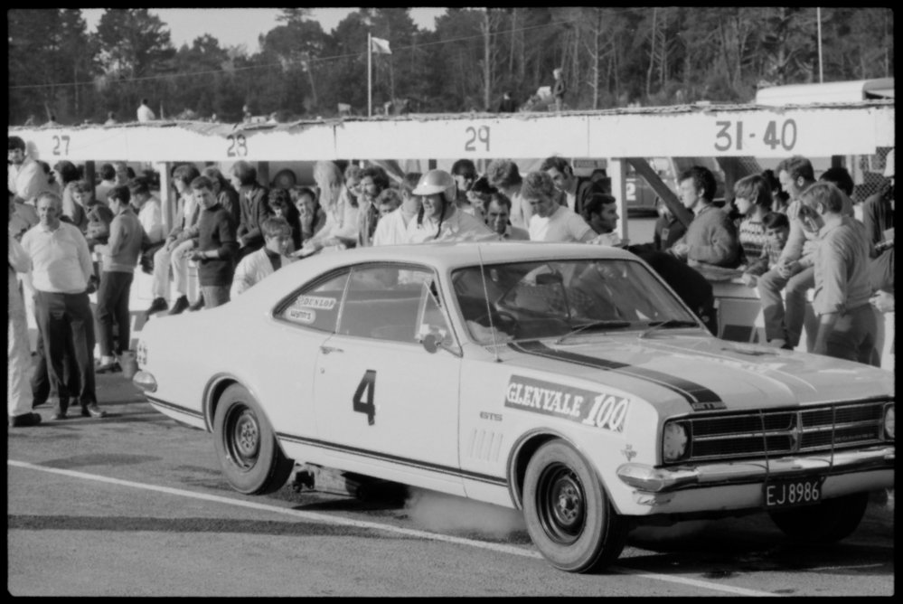 Name:  Baypark #170 Jim Palmer Monaro Glenvale 100 1970 BoP photo news #98 25 July 1970 Bop arch.jpg
Views: 118
Size:  104.6 KB