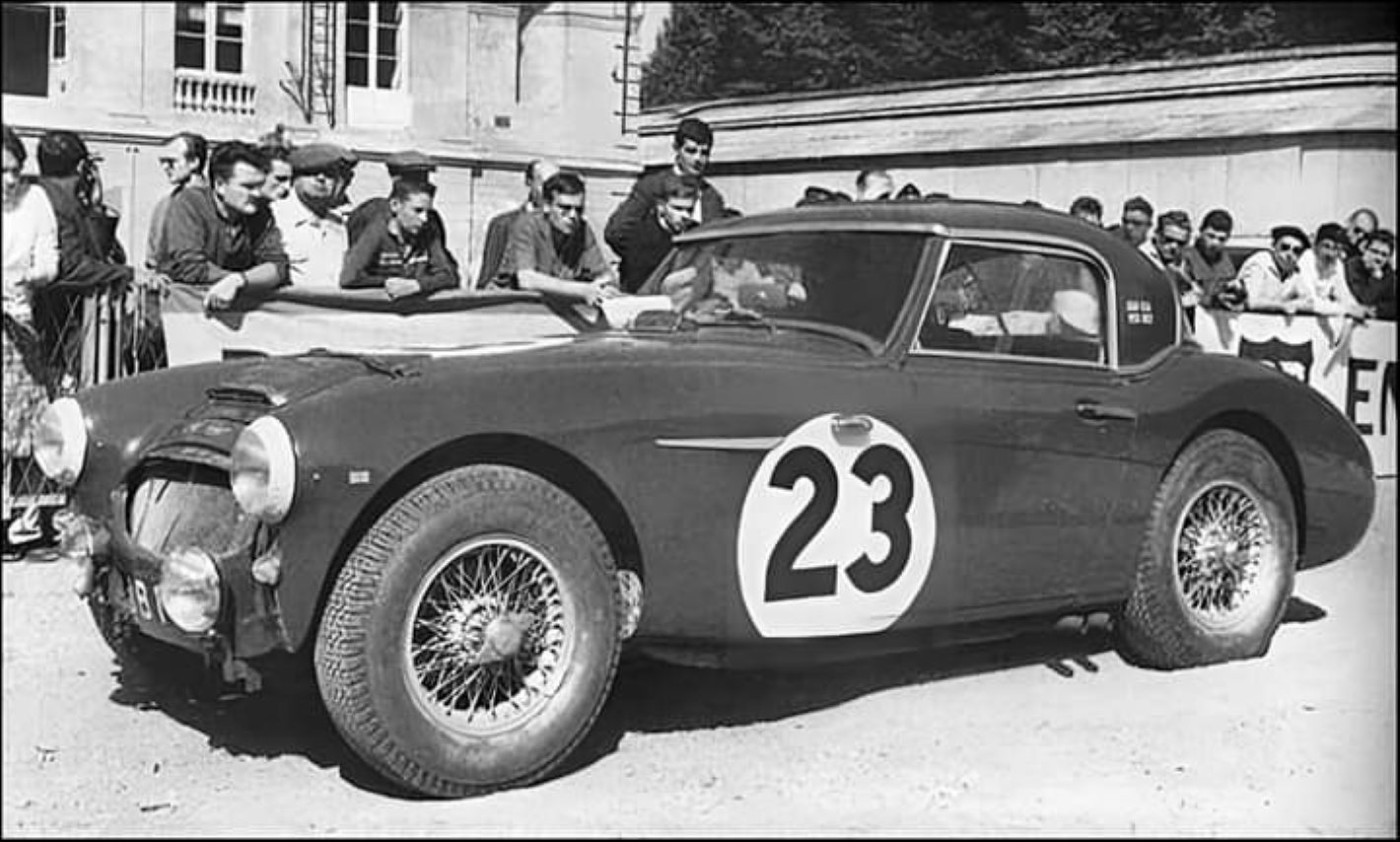 Name:  AH 3000 #0301 UJB143 Le Mans and Sebring 1960 Race #23 Le Mans Q  later DD300 arch R Jordan.jpg
Views: 150
Size:  176.9 KB