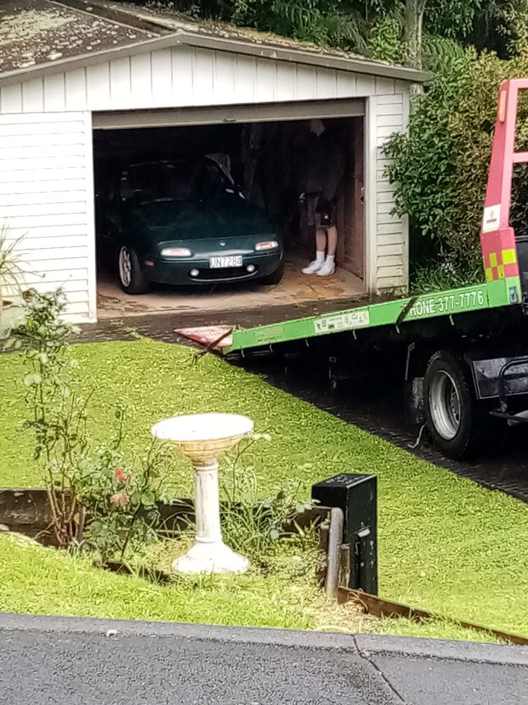 Name:  MX5 #062 MX5 UN7284 being loaded 27 Oct 2023 in the garage R Dowding.jpg
Views: 250
Size:  176.2 KB