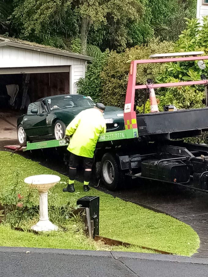 Name:  MX5 #064 MX5 UN7284 being loaded 27 Oct 2023 moving on the truck R Dowding.jpg
Views: 257
Size:  175.3 KB