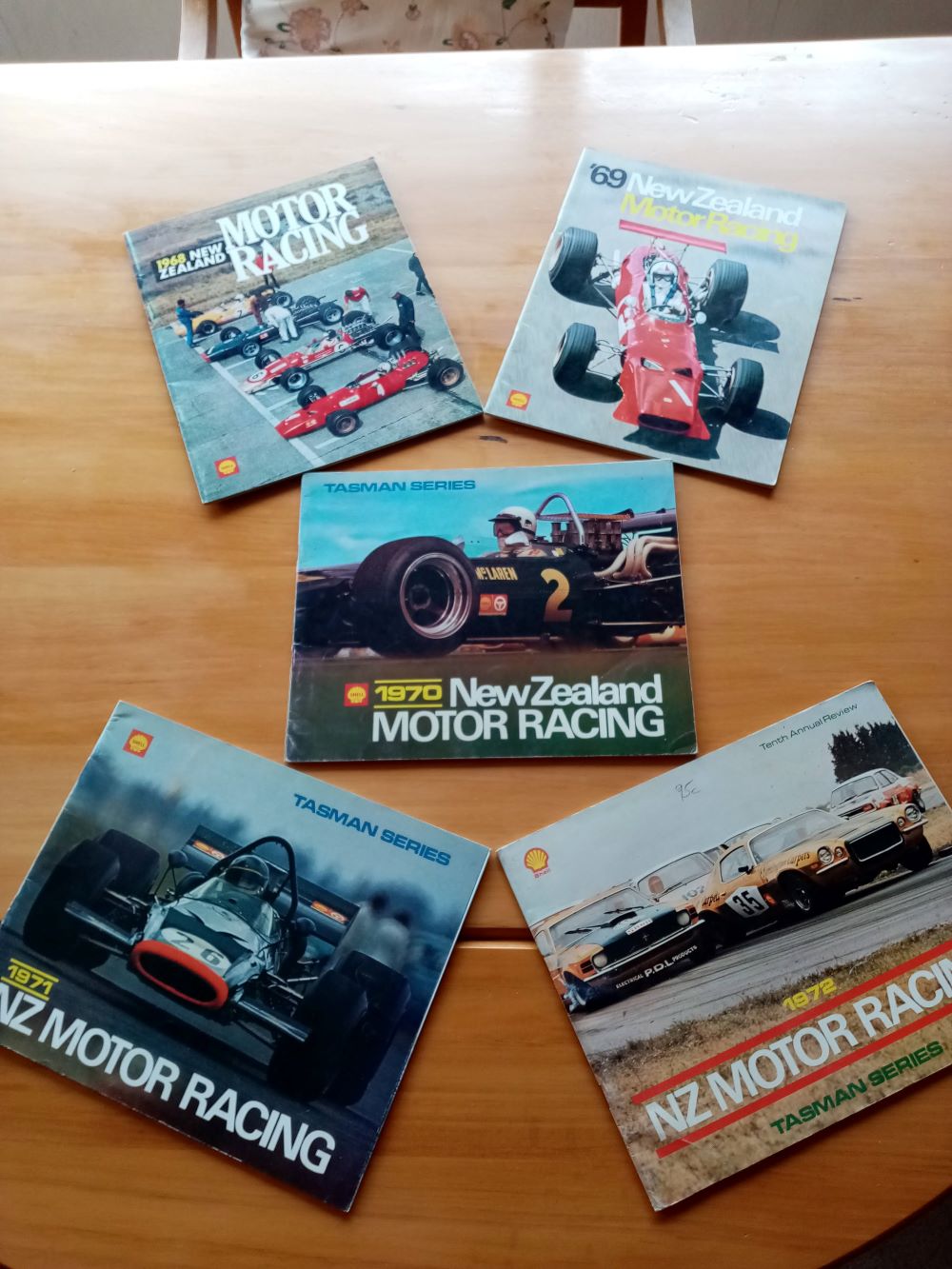 Name:  Motoring Books #1078 Shell Book of New Zealand Motor Racing Annuals 1968 - 1972 incl Tasman Seri.jpg
Views: 416
Size:  178.4 KB