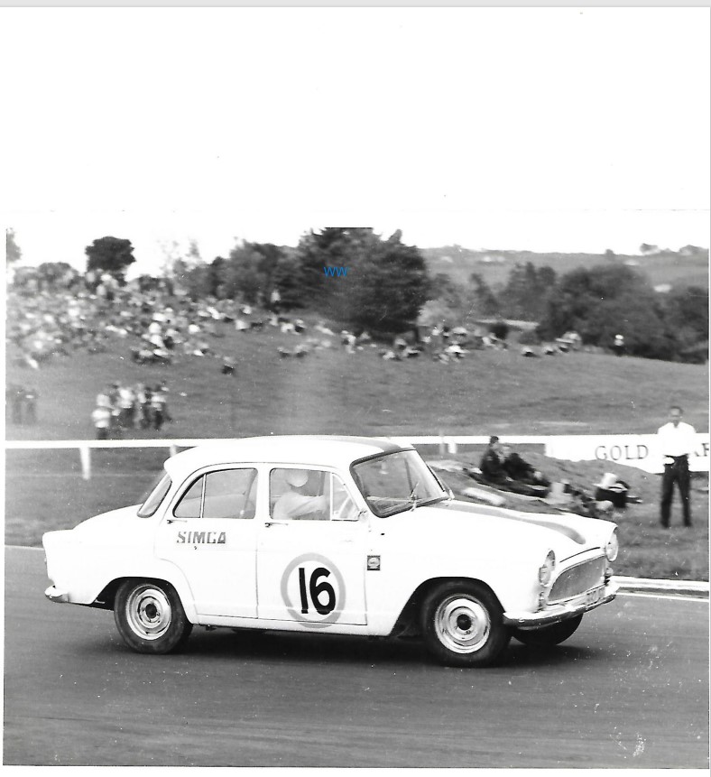 Name:  Pukekohe 1963 #116 Simca Aronde #16 Wills Six Hour Race Oct 1963 John Windelburn Vic Simpkin sml.jpg
Views: 114
Size:  113.1 KB