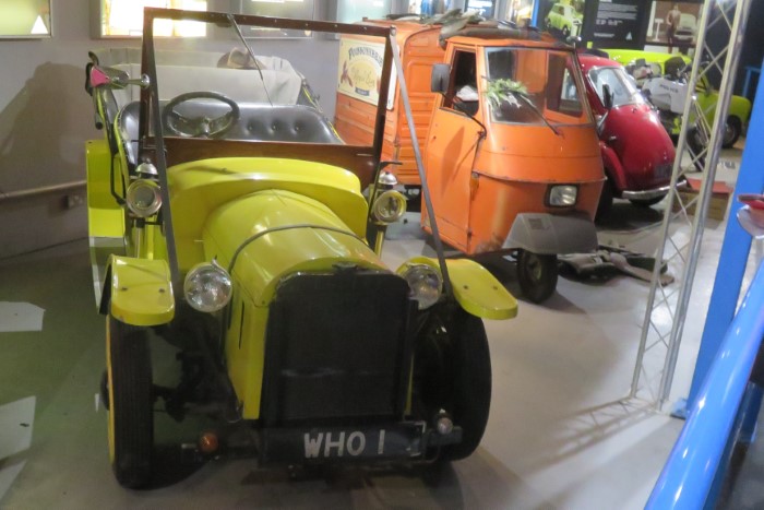 Name:  223_0729_04 Dr Who Bessie - Ford.JPG
Views: 525
Size:  92.4 KB