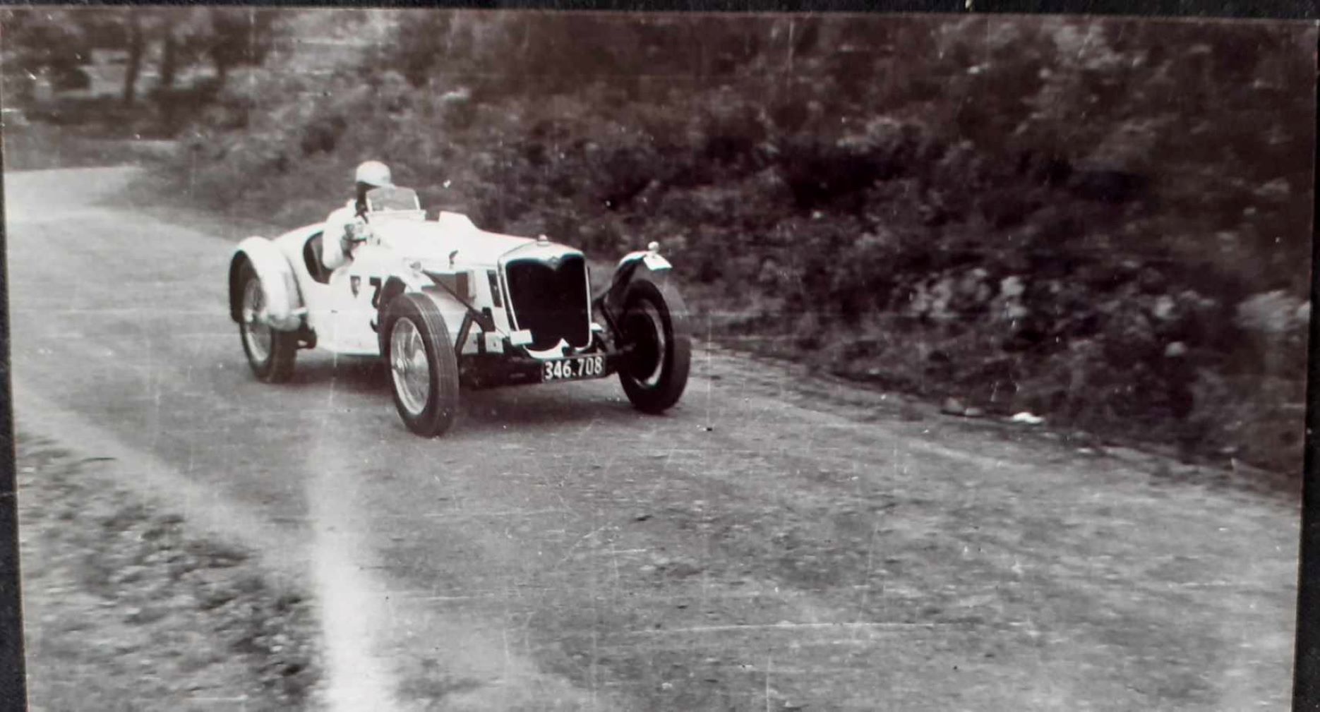 Name:  NSCC 1950 #0122 Riley Race #3 Q at Hill Climb - 346.708 1951 -56 plate 1950's - image Graeme Wel.jpg
Views: 194
Size:  178.4 KB