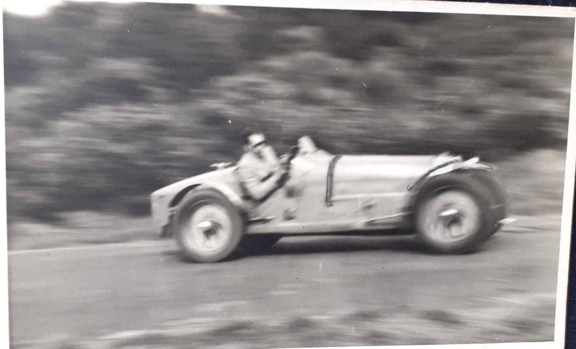 Name:  NSCC 1950 #0116 Bugatti T35 at speed - light colour 1950's - image Graeme Wells arch Anthony Wel.jpg
Views: 189
Size:  158.1 KB