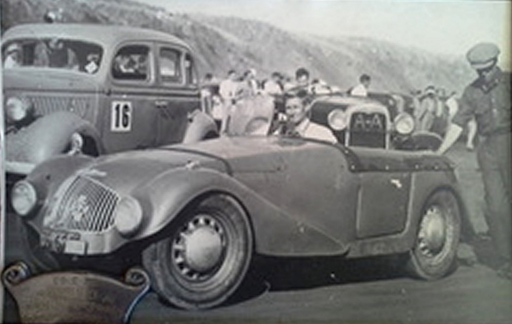Name:  Muriwai 1948 #048 GBS Gordon Brown Special - Muriwai Beach races 1947-48 arch G Brown.jpg
Views: 587
Size:  165.0 KB
